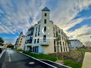 À LOUER À DINARD APPPARTEMENT T2 DE 50M2 AVEC TERRASSE