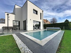 Maison 6 pièce(s) 141 m2