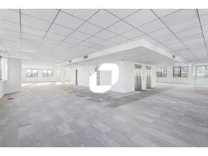 A LOUER  IMMEUBLE RENOVE AVEC SERVICES DE STANDING