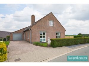 Huis te koop in Munkzwalm met 5 slaapkamers