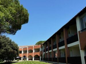 Location appartement 1 pièce 27 m² à Nîmes (30000)