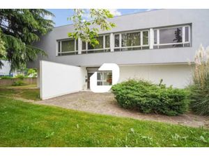 Local d'activités à louer  idéal stockage