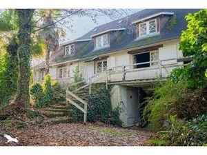 Vente maison 15 pièces 363 m² Saint-Sulpice-et-Cameyrac (33450)