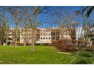 Appartement Saint-Denis 70.72 m² T-4 à vendre  195 000 €