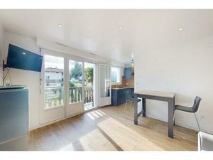 T1 bis 34 76 m² avec balcon et cave