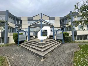 A LOUER  RARE SUR SECTEUR