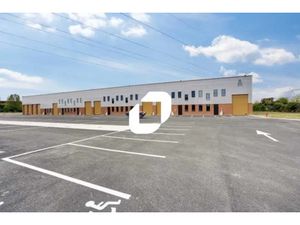 Location Local d'activités Le Coudray Montceaux 91830