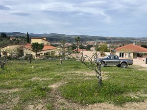 Vente terrain 941m2 Céret 66400 - 199200 € - Surface Privée