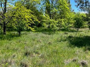 Vente terrain neuf 400m2 Le Puy-Sainte-Réparade - 170000 € - Surface Privée