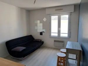 Location appartement 1 pièce 18 m² à Nantes (44000)