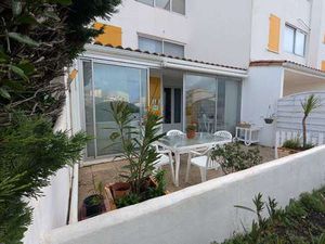 Vente Appartement 2 pièces à Saint-Hilaire-de-Riez (85270) : à vendre 2 pièces / 33m² Sain