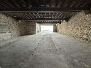 Vente Bureaux et commerces à Vannes Gare - Hôpital (56000) : à vendre / 458m² Vannes Gare 