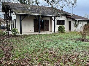 Vente maison 6 pièces 133 m² Saint-Pierre-du-Mont (40280)