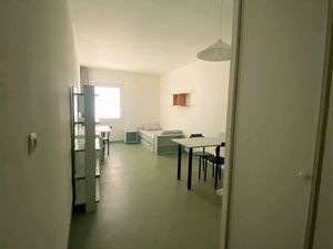 LYON 9EME-METRO GARE DE VAISE