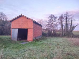 Vente immeuble Varès (47400)