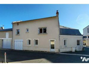 Achat : Maison (49700)