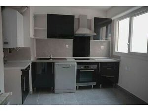 Location appartement 3 pièces 70 m² à Pau (64000)