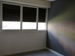 Location appartement 4 pièces 74 m² à Rillieux-la-Pape (69140)