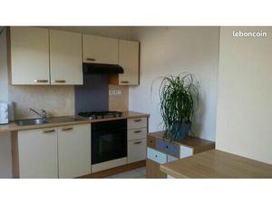 APT PLEURTUIT 1er étage T4 avec possibilité d'un jardinet