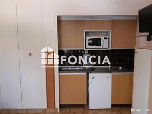 Studio 1 pièce 19 m²