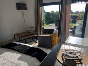 Studio à louer à l’année charges comprises