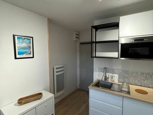 Studio meublé refait à neuf