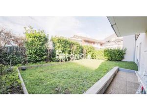 T3 en rez-de-jardin sans vis-à-vis  centre-ville de Faverges