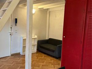 Studio à louer proche Gare Métro