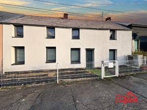 Maison semi-individuelle (quasi individuelle) entièrement réno