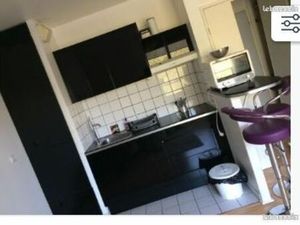 Studio 1 pièce 28 m²