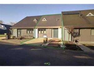 Charmante maison avec terrasse dans un quartier paisible