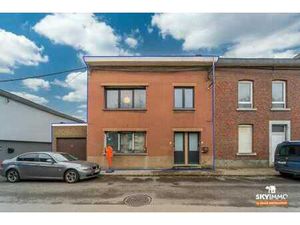 IMMEUBLE DE 2 APPARTEMENTS AVEC GARAGE ET JARDIN A FLEMALLE