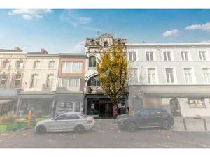 Immeuble commercial en plein cœur de LA LOUVIERE