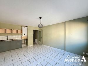 Vente appartement 1 pièce 26 m² Lyon 8 (69008)