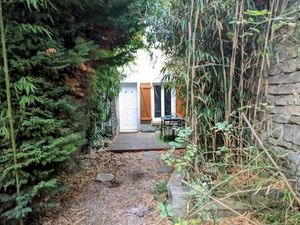 Petit triplex independant avec jardin