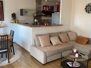 Apparemment f3 chambres en location