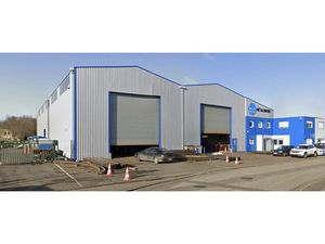 À LOUER / À VENDRE - BÂTIMENT INDUSTRIEL INDÉPENDANT ZI TETEGHEM