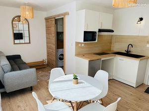 Studio meublé rénové au Tampon – Centre-ville 19m² 570 /mois