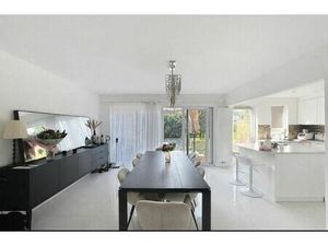 Maison à vendre avec garage et terrasse   Molenbeek-Saint-Jean (VBD66484)