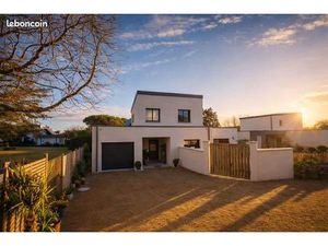 Maison contemporaine à 2 pas de la plage