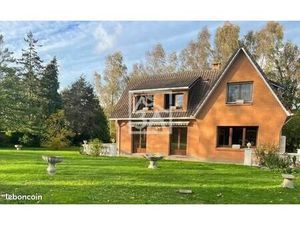 Pavillon 7 pièces 151 m²