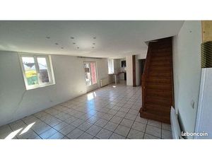 Maison mitoyenne avec jardin 2 chambres