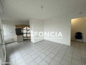 Studio 1 pièce 30 m²