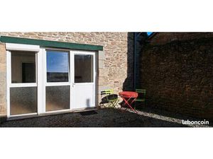 A louer petite maison plaind pied