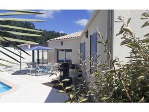 Maison Chaniers m² T-5 à vendre  383 250 €