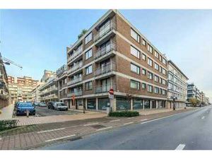 bien de commerce a. maison