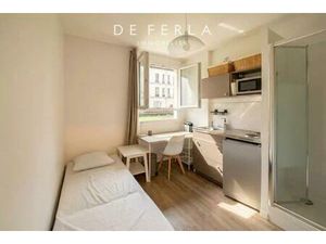 Studio rénové de 9 m² à 1 minute de la rue du Commerce  Paris XV