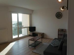 Location appartement 2 pièces 55 m² à Maurepas (78310)