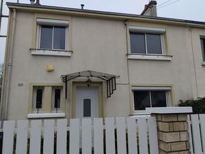 Location maison 4 pièces  100.00m²  Saumur