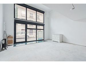 Local commercial - 92m² - Vitrine